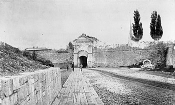 L'ancienne porte Saint-Louis