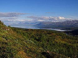 Torneträsk med Lapporten i baggrunden