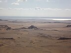 Landschaft im nördlichen Fayyum-Gebiet mit Blick auf den Qarun-See