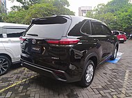 2022 Kijang Innova Zenix 2.0 G Hybrid (MAGH10, 印尼)