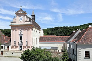 Kartause Mauerbach, Portal der Kirchenfassade