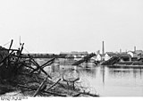 Vernielde spoorbrug, 11 mei 1940