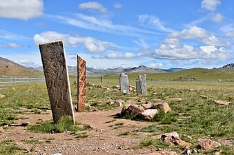 Champ de stèles (Uushigiin Uveer, Mongolie).