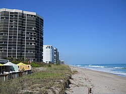 Skyline of Hutchinson Island South