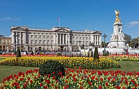 Buckingham Palace East Front, as redesigned in 1913 by Webb.