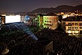 La Piazza Grande durante una proiezione al festival.