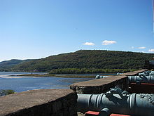 Mont Defiance vu depuis les terrasses de Fort Ticonderoga