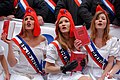 Des Mariannes avec un bonnet phrygien, lors d'une manifestation politique en France.