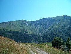 Vue du Grand Serre depuis le hameau du Désert.