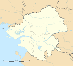 Saint-Nazaire submarine base is located in Loire-Atlantique