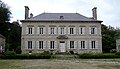 L'actuel manoir de la Coudraie (début XIXe siècle) ː vue extérieure d'ensemble (façade avant).