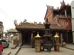 A small folk temple in Shuitou