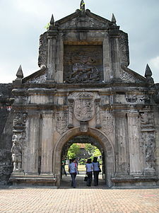 A spanyol erőd, Fort Santiago kapuja Manilában