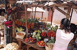 Market in Dinguiraye