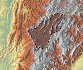 Bogota en aangrenzende gemeenten zijn gelegen op de Sabana de Bogota, een hoogvlakte in de Cordillera Oriental