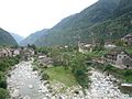 Giornico am Fluss Tessin