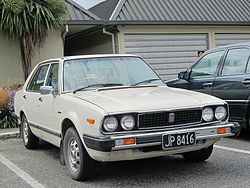 1976-1978第1代雅閣四門轎車