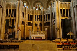 Interior de la basílica