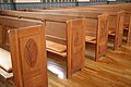 Kapernaumskirken. Pews