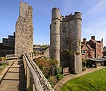 Barbican to Lewes Castle and Walls to South