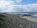 Plozévet : le cordon de galets de la baie d'Audierne.