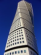 Turning Torso en Malmö por Santiago Calatrava, 2005.