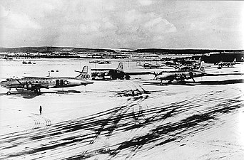 Flugplatz Wiesbaden-Erbenheim (1949)