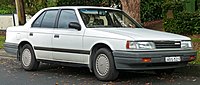 Mazda 929 седан (1987–1991)