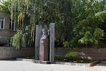 Пам'ятник Тарасу Шевченко на однойменній вулиці міста