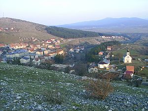 Pogled na kalinovik sa stare utvrde iznad grada