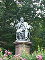 Neubrandenburg, Reuter-Denkmal