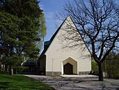 Ladugården och växthuset låg där Ängby kyrka med sin kyrkbacke idag ligger. Kyrkan invigdes 1959.