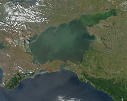 Satelita foto de la Azova maro