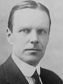 Phillips in 1922