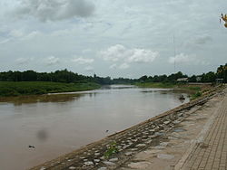 Nan River, Mueang Phichit at Wat Tha Luang