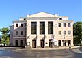 Le théâtre Ianka Koupala, sur le square Alexandre.