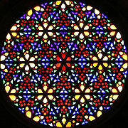 Ostrose des Mittelschiffs der Kathedrale von Palma von innen