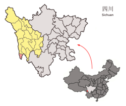 得荣县 སྡེ་རོང་རྫོང的地理位置