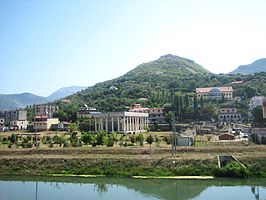 Kasteel, mausoleum van Skanderbeg (Selimiye-moskee) en Drin