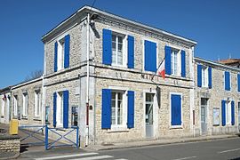 The town hall in Saint-Christophe