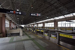 镇坪路站3、4号线站台（2019年）