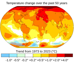 Världskarta som visar på en högre temperaturavvikelse i större delen av världen, framförallt långt norr