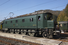 Swiss Ae 4/7 locomotive, showing the prominent housings for the Buchli drives to each axle, which were only fitted to one side