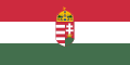 Unkarin kuningaskunnan valtiolippu 1867–1918. Lipun keskellä on maan vaakuna.