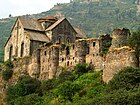 Il Monastero di Akhtala e le mura della fortezza