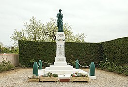 Le monument aux morts.