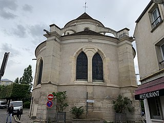 Absyda, widoczne obejście i łuki przyporowe