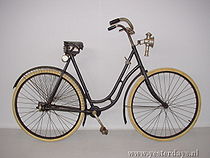 Dürkopp fiets met twee versnellingen en asaandrijving, ca. 1910