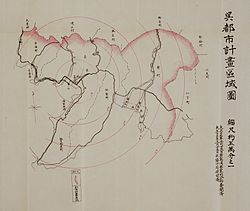 1924年（芸予地震から約20年後）の呉市都市計画図。このように呉鎮守府関連施設は沿岸部に造られたため、地震当時かなり被害があったと考えられている。