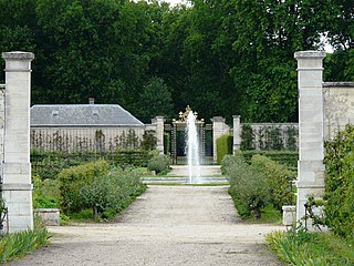 The central alleyway